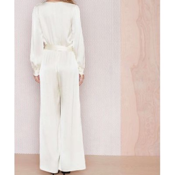 Nasty Gal White ivory After Party Vintage 54Th Street Satin Jumpsuit - Picture 3 of 3